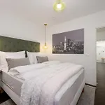 Old Hanza Apartment *
