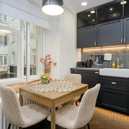 Old Hanza * Ταλίν